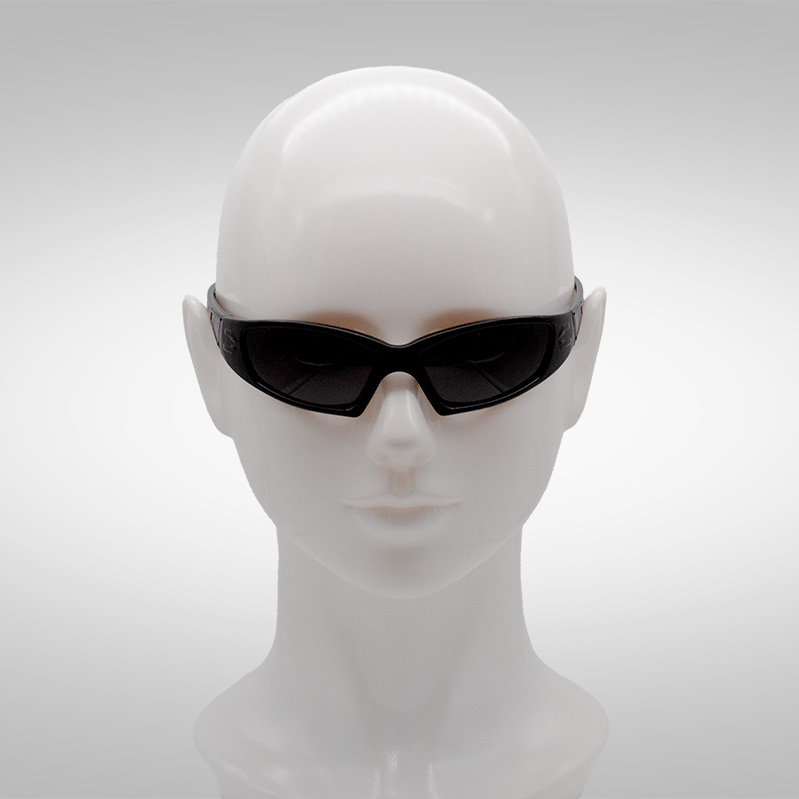 Schnelle Brille Max Speed V2 in Schwarz auf Kopf